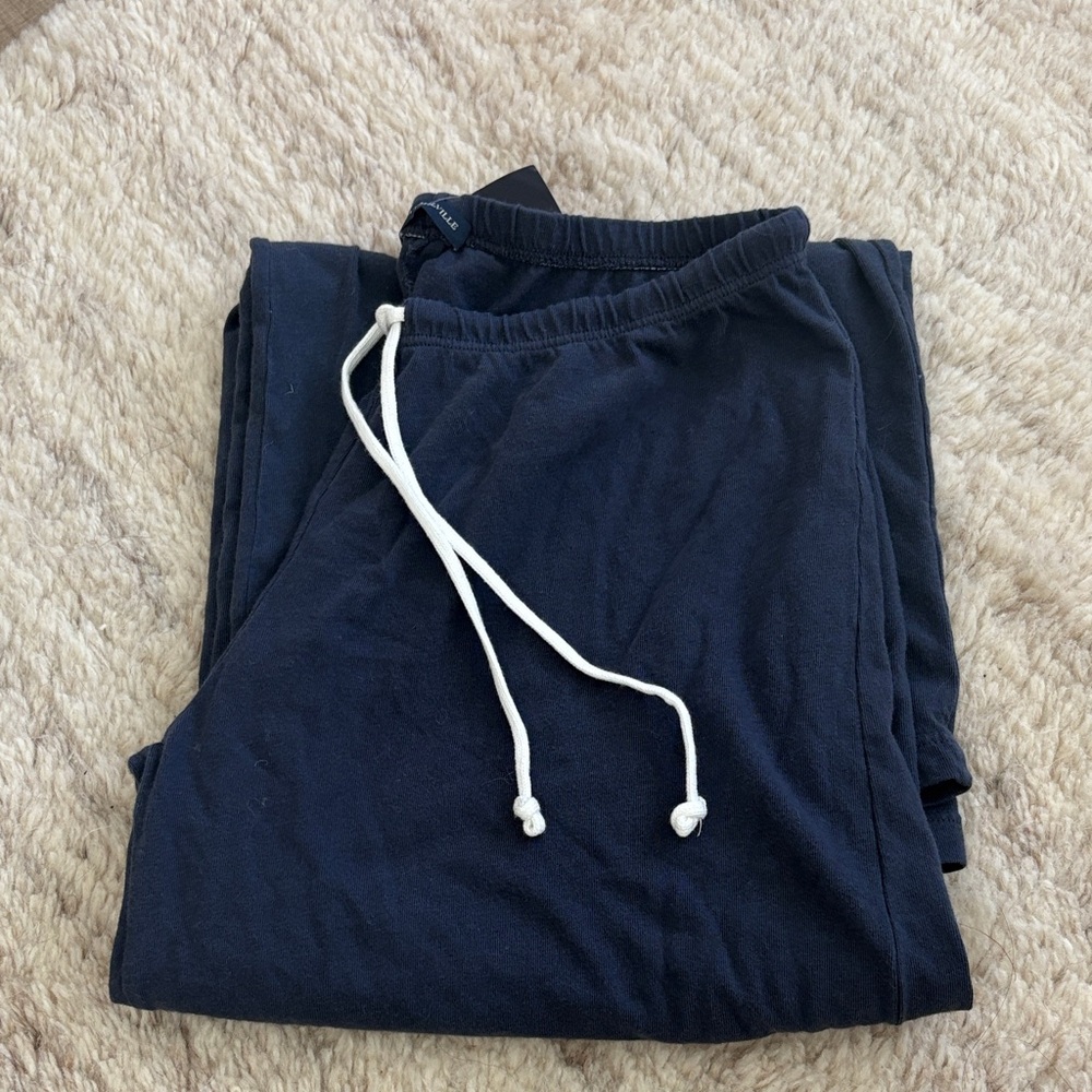 Brandy Melville Black Drawstring Lounge Pants - Picture 5 of 7